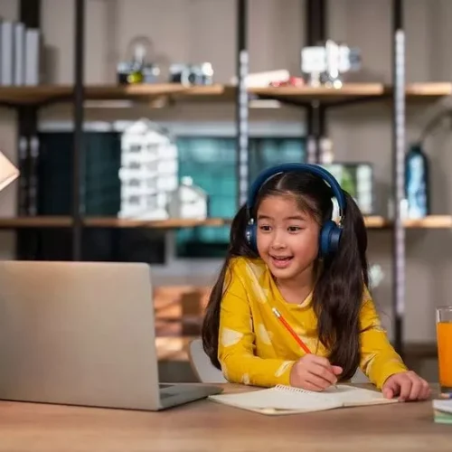 educational-games-coding-course.webp Educational games that teach coding, programming, and logical thinking for children.